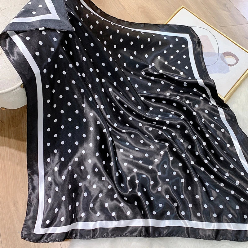 2025 Design marque foulard foulard châle enveloppes imprimer soie Satin écharpe carré femmes musulman Hijab élégant bandeau Bandana