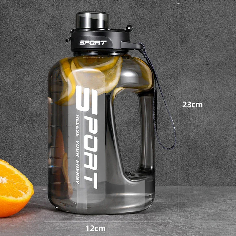 Bouteille d'eau seau de grande capacité 1,2 l/1,7 l, grand ventre, bouteille d'eau pour sport, Fitness, tasse spatiale en plastique Portable