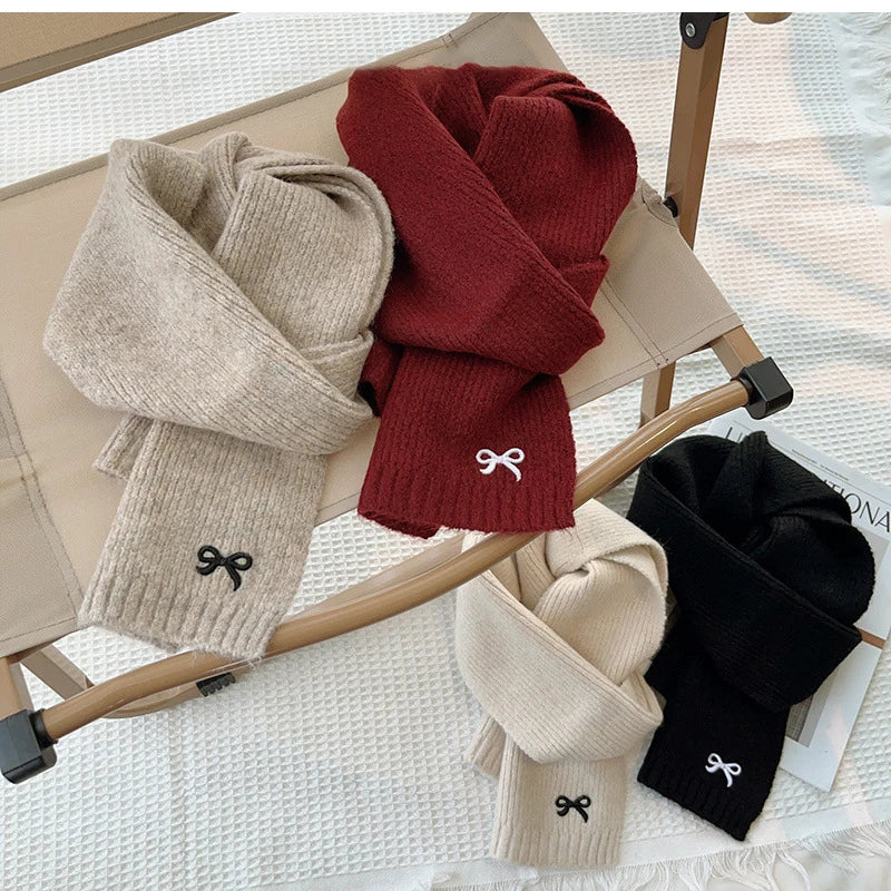 Écharpes coréennes avec nœud brodé pour enfants, bonnet doux pour enfants, chapeau épais pour filles et garçons, casquette chaude imbibée d'hiver, chapeaux mignons, 2 pièces
