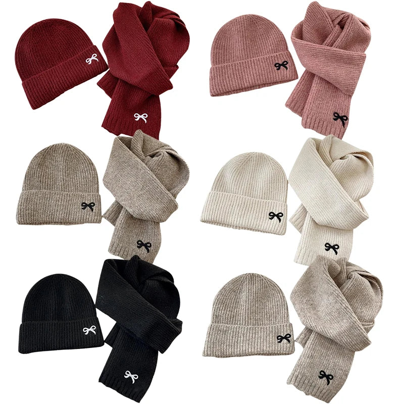 Écharpes coréennes avec nœud brodé pour enfants, bonnet doux pour enfants, chapeau épais pour filles et garçons, casquette chaude imbibée d'hiver, chapeaux mignons, 2 pièces