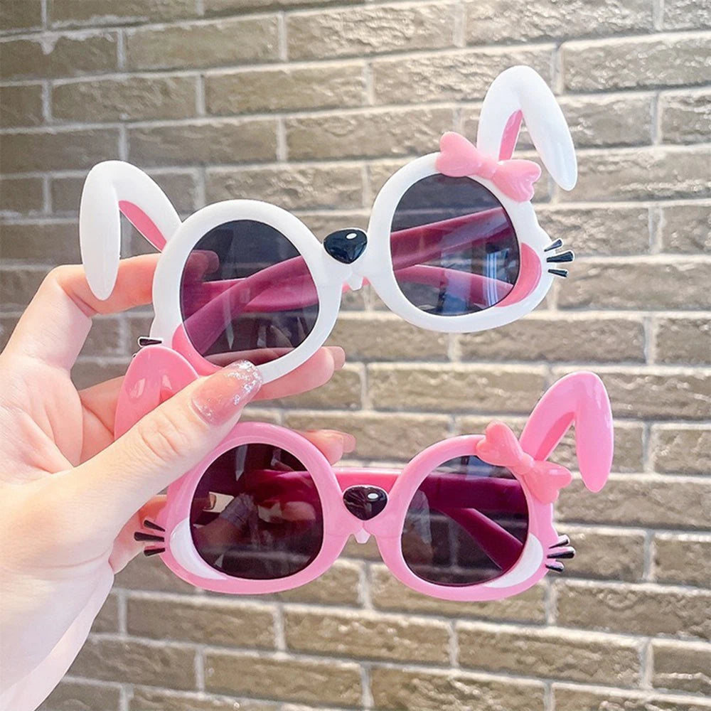 Nouvelles lunettes de soleil en forme de petit lapin pour filles, lunettes de soleil pour enfants de dessin animé étranger, photo de bébé, lunettes de soleil super mignonnes