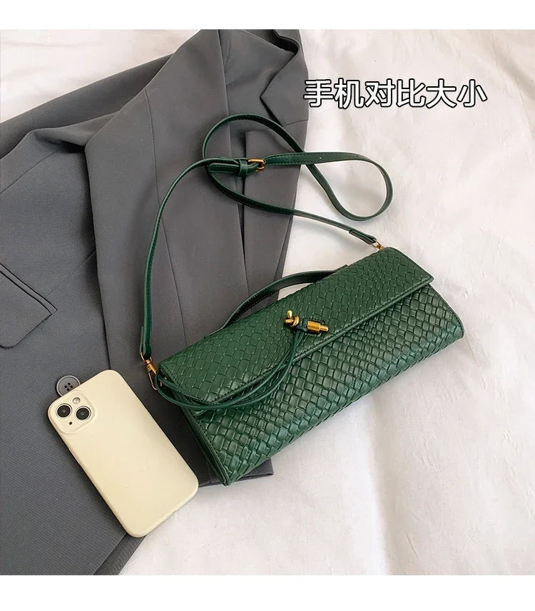 Elegant designer-inspired women's handbag - Luxury branded leather shoulder tote with optional shoulder strap 