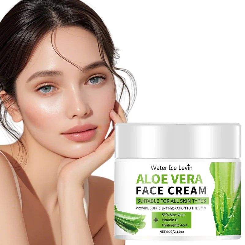 Hydratant à l'aloe vera et à la vitamine E - un hydratant apaisant pour peaux sèches et sensibles |     Feuilles visage et corps douces et souples