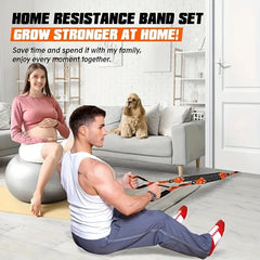 Équipement de fitness à domicile. Une bande de résistance utilisée pour la pression vers le bas et autres exercices pour façonner vos triceps, latissimus dorsi