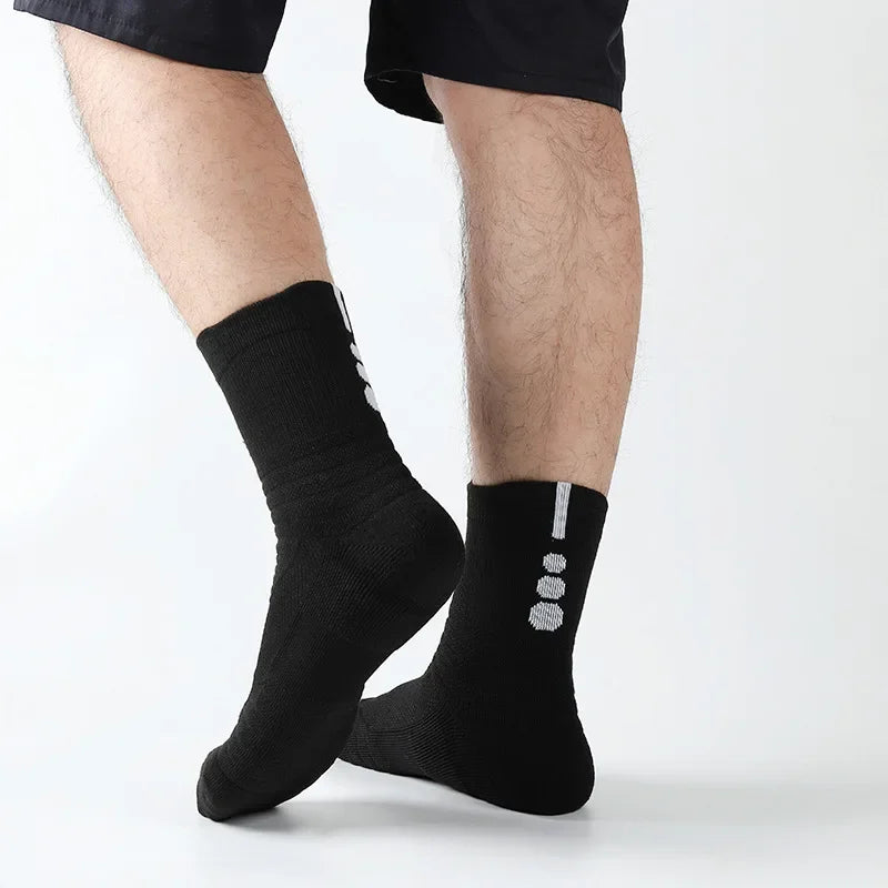 1/3 pairs of men's non-slip football socks, cotton socks, short and long tube, breathable and deodorizing sports socks, sizes 39-45