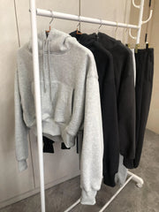 Sweat à capuche Smile avec pantalon de jogging pour femme, ensemble 2 pièces, tenue de sport décontractée, survêtement monochrome, imbibé de sueur, vente en gros, automne et hiver