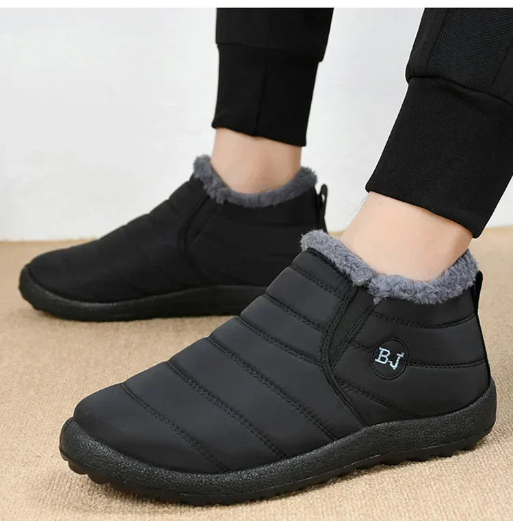Bottes d'hiver imperméables pour femmes, bottines de neige en peluche, chaudes, noires, chaussures à plateforme en coton pour Couple, nouvelle collection 2023