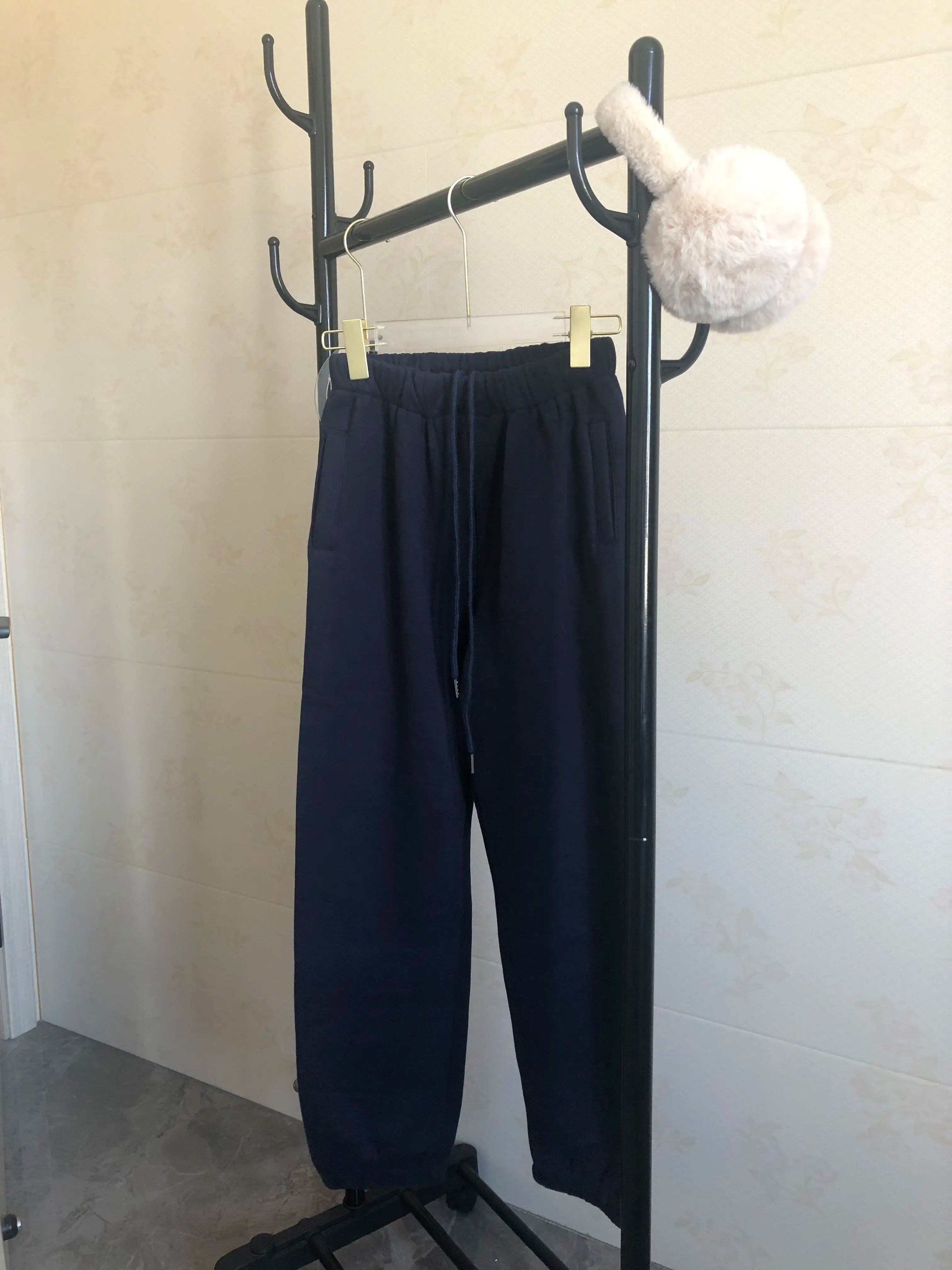 Sweat à capuche Smile avec pantalon de jogging pour femme, ensemble 2 pièces, tenue de sport décontractée, survêtement monochrome, imbibé de sueur, vente en gros, automne et hiver