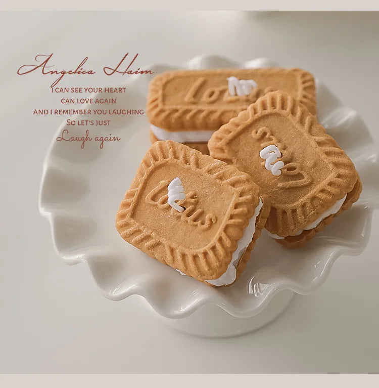 Cute handmade biscuit-shaped scented candle, for aromatherapy, soy wax, for weddings, birthdays, parties, and home decoration