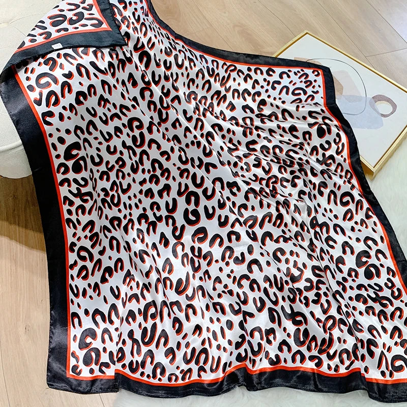 2025 Design marque foulard foulard châle enveloppes imprimer soie Satin écharpe carré femmes musulman Hijab élégant bandeau Bandana
