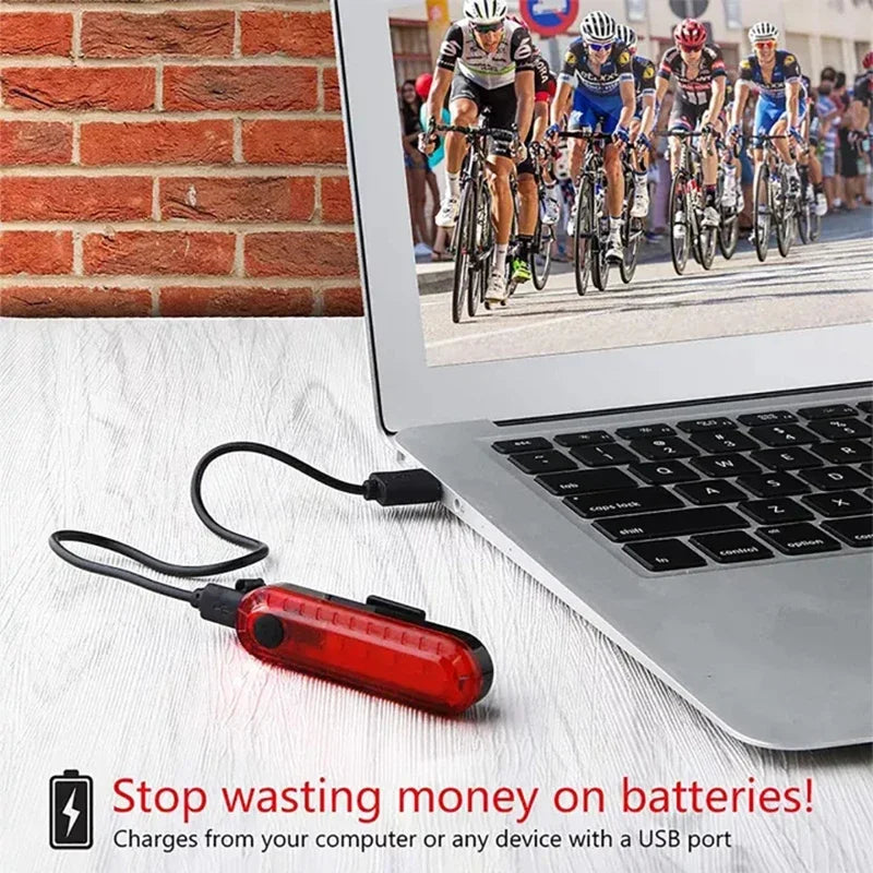 Enquêter arrière LED étanche pour vélo, aste par USB, éclairage de vélo clignotant, lampe à iode de sécurité, accessoires de lanterne de vélo