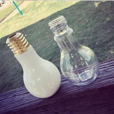 Bouteille d'eau créative d'été, petite gourde mignonne, à la mode, ampoule de jus de lait, anti-fuite, bouteilles portables mignonnes