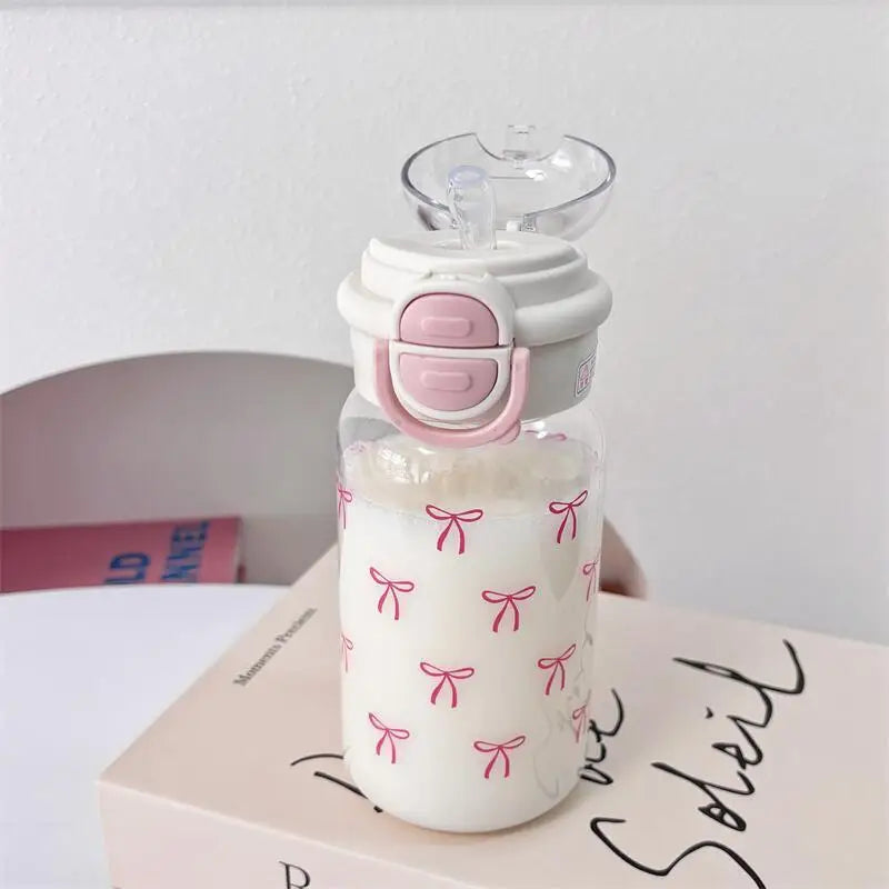 Bouteille d'eau mignonne avec paille, couvercle Pop-Up Portable en plastique, tasse d'eau Kawaii, bouteille d'eau anti-fuite, sans BPA
