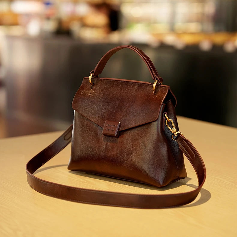 Nouveau sac de luxe léger pour femmes, sac de banlieue à la mode, décontracté et polyvalent, sac à main, bandoulière