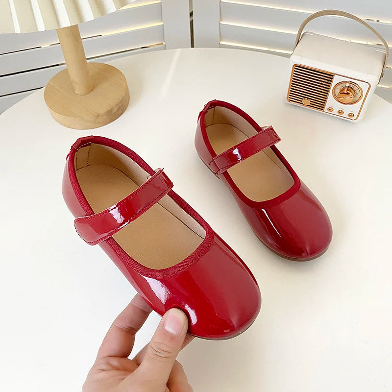 Chaussures de princesse pour enfants, couleur unie, Style concis, chaussures plates de loisirs pour enfants, en cuir verni souple et flexible, chaussures de printemps pour filles 27-36