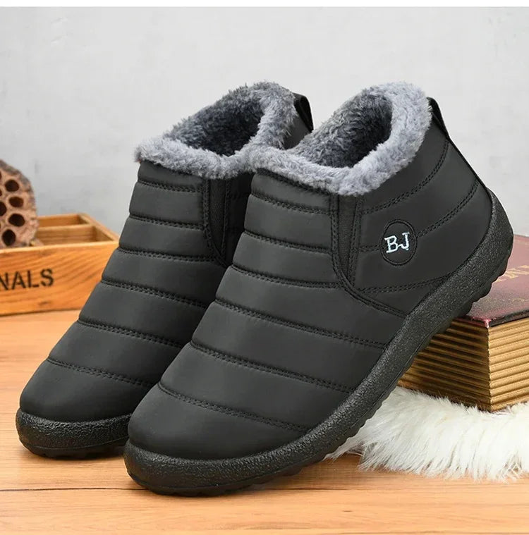 Bottes d'hiver imperméables pour femmes, bottines de neige en peluche, chaudes, noires, chaussures à plateforme en coton pour Couple, nouvelle collection 2023