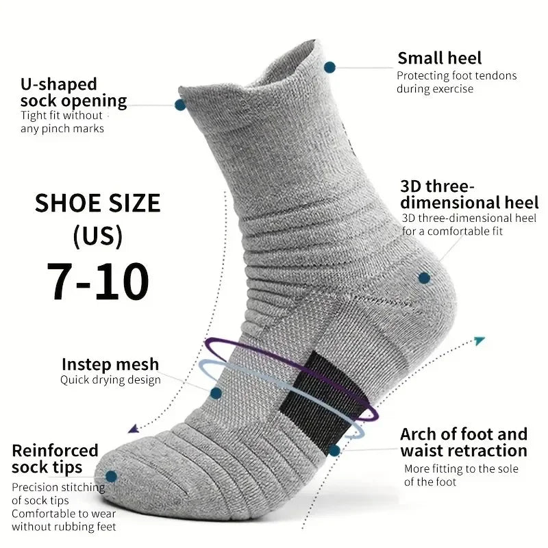 3 pairs of men's comfortable cushioned athletic socks for outdoor sports