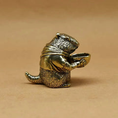 Retro brass marmot figurine, brass capybara statue, cute little animals, desk ornament, home decoration, charming decor