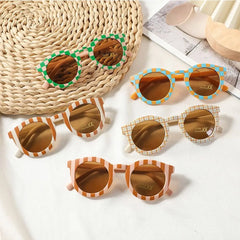 Enfants personnalité classique en plein air Protection solaire lunettes de soleil garçons filles couleurs protéger les yeux bébé UV400 lunettes de soleil enfants
