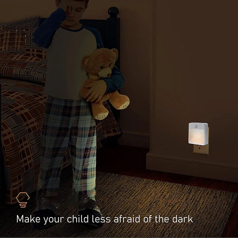 Lampe de chevet LED pour enfants, veilleuse avec prise US/EU, capteur de mouvement intelligent, applique murale pour la maison, adaptée au couloir