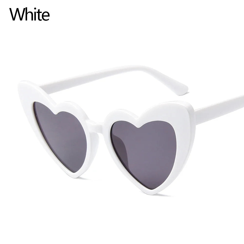 Lana del rey-Lunettes de soleil en forme de cœur pour femmes, lunettes de soleil rétro, lunettes de protection UV400, grand cadre, effet d'amour, luxe, 1PC