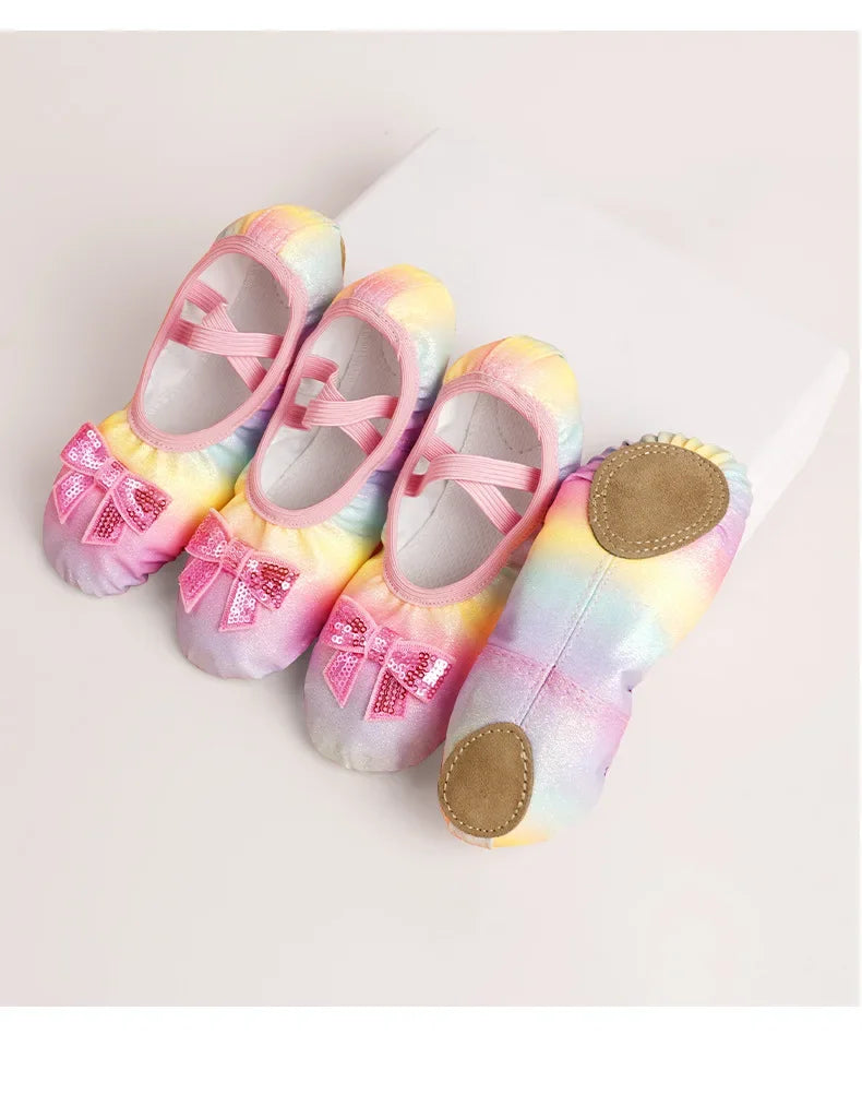 Chaussures de danse pour enfants filles ballerines chaussures arc-en-ciel nœud paillettes en cuir à semelles souples danse Performance Skate Sport chaussures de Yoga