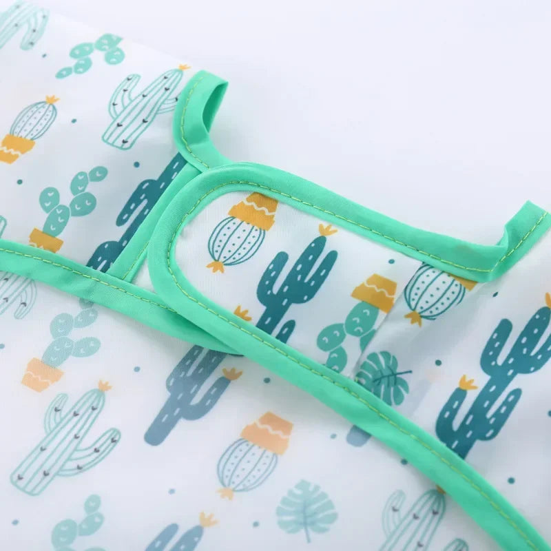 Bavoir de dessin animé en Silicone pour bébé de 0 à 6 ans, bavoirs doux, vêtements mignons pour tout-petits, sans BPA, tablier imperméable à manches longues
