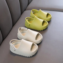 Pantoufles d'été pour enfants, vente en gros, chaussures de plage, commerce extérieur, chaussures trouées pour petits enfants, chaussures pour bébés