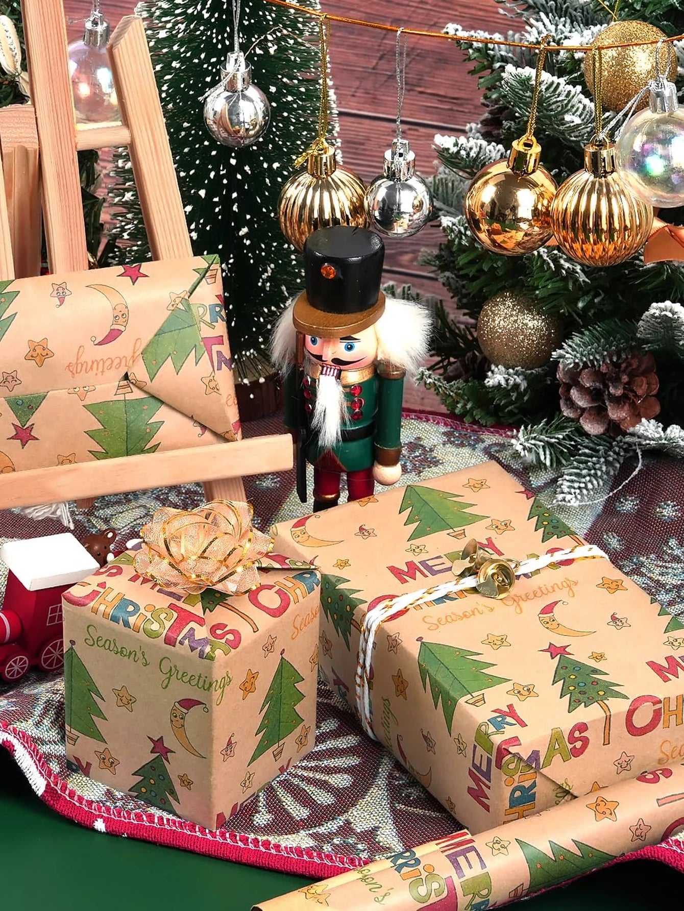 Papier d'emballage de cadeaux de Noël Papier d'emballage de cadeaux multi-styles Boîte-cadeau de Noël écologique Papier Cadeaux d'anniversaire et de vacances