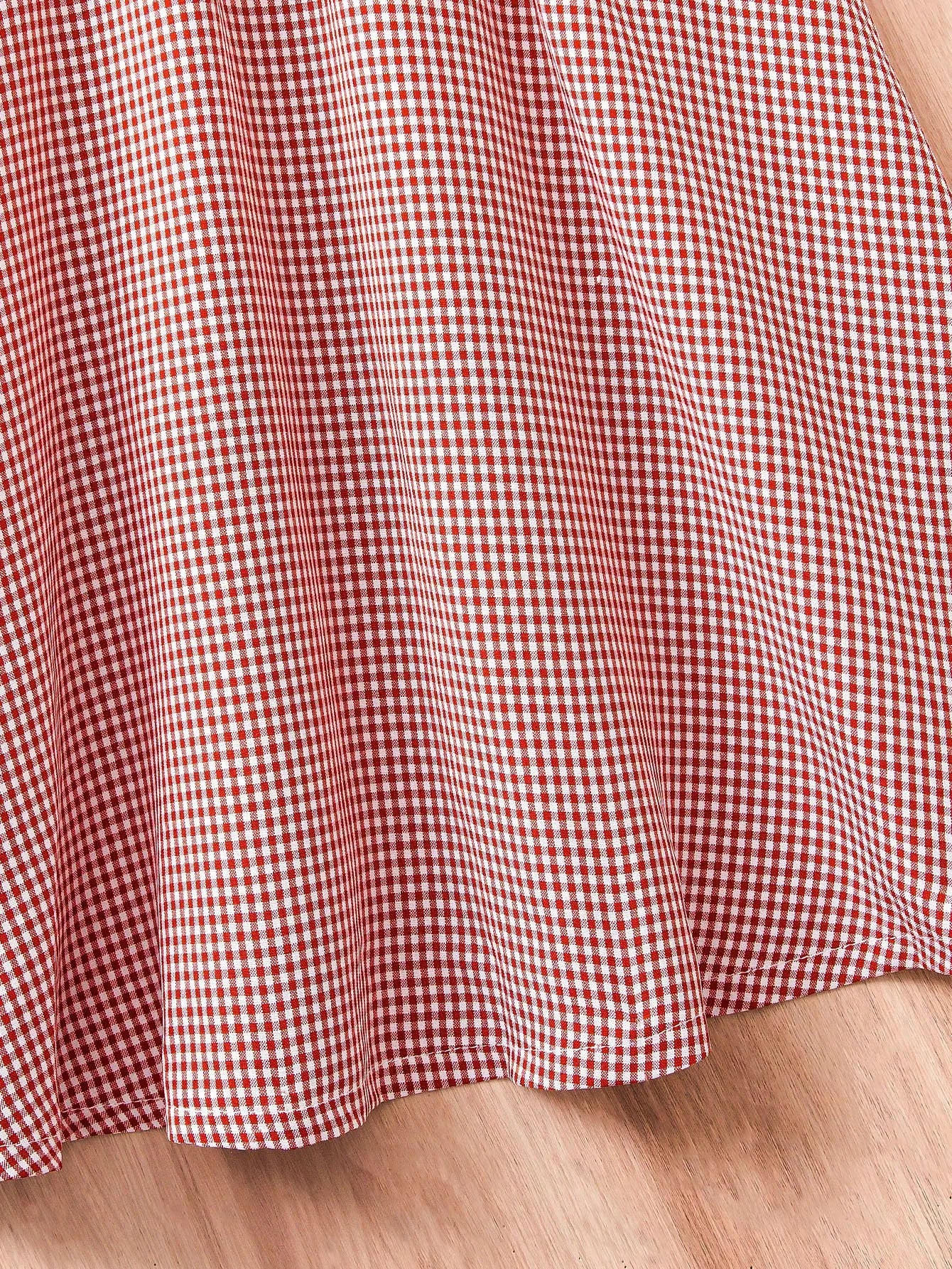 Robe fille vichy rouge et blanc avec manches flottantes et accents floraux – Parfaite pour les vacances/extérieur, âge 4-7, printemps/été