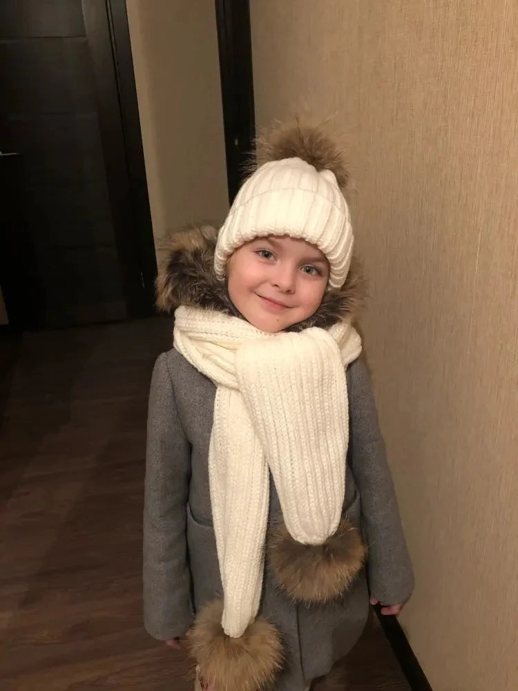 Parent-enfant chapeaux d'hiver mignon bébé fourrure Pompon chapeau écharpe ensembles réel naturel fourrure boule casquettes mère enfants chaud tricoté chapeaux hiver Bea