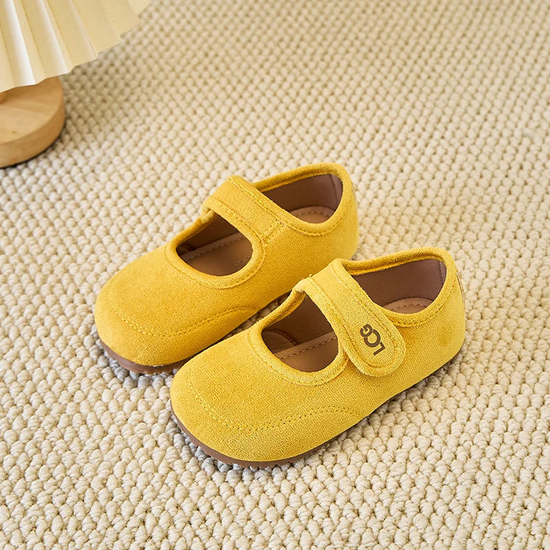 Chaussures en cuir pour enfants 2025 printemps automne nouvelles filles coréennes chaussures de princesse à semelles souples givrées sandale Super douce et confortable