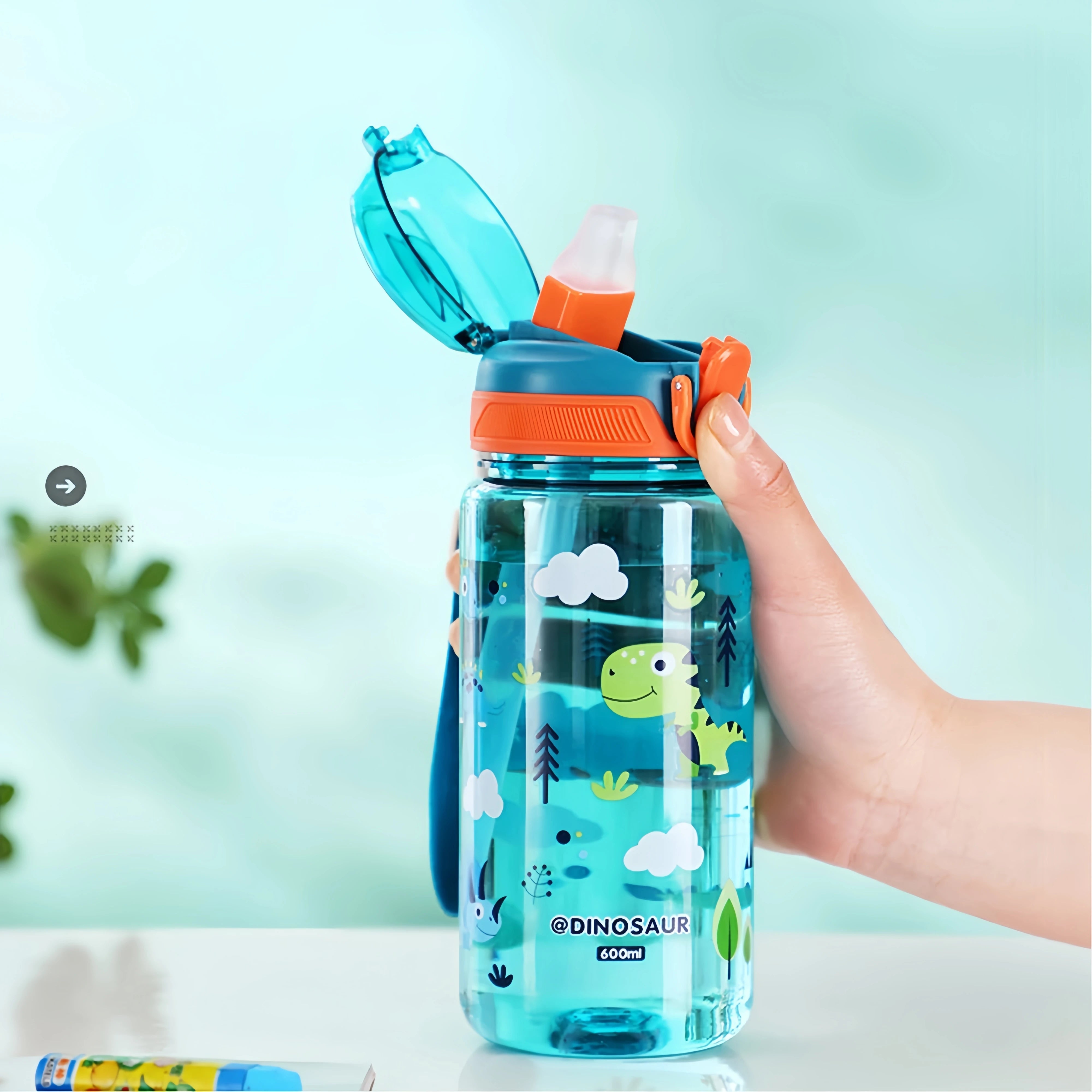 Bouteille d'eau dinosaure de 600ml pour enfants, tasse à bec avec paille en Silicone, bouteilles d'eau en plastique étanches, tasse d'eau d'été pour enfants