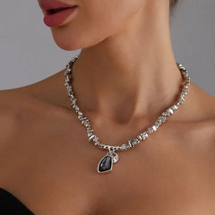 Collier pendentif à facettes pour femmes, bijoux en métal scintillant, accessoires créatifs élégants, cadeau
