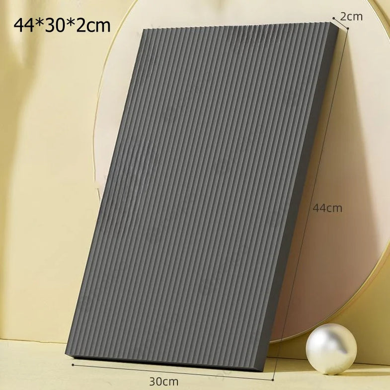 Thick non-slip yoga mat, gymnastics mat, home workout mat, ab wheel, training elbow pads, core strength training