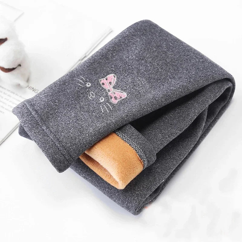 Thick and warm velvet leggings for girls aged 2 to 8 years, tights with a knee-length hem, for children, autumn and winter