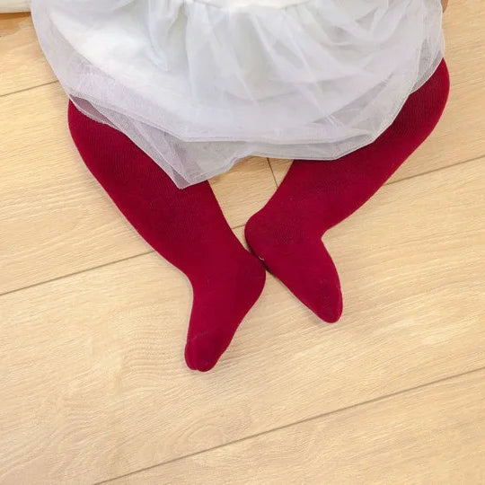 A pair of full-leg baby leggings suitable for boys and girls aged 0 to 4 years, available in five colors.