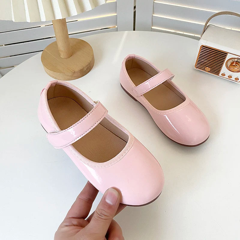 Chaussures de princesse pour enfants, couleur unie, Style concis, chaussures plates de loisirs pour enfants, en cuir verni souple et flexible, chaussures de printemps pour filles 27-36