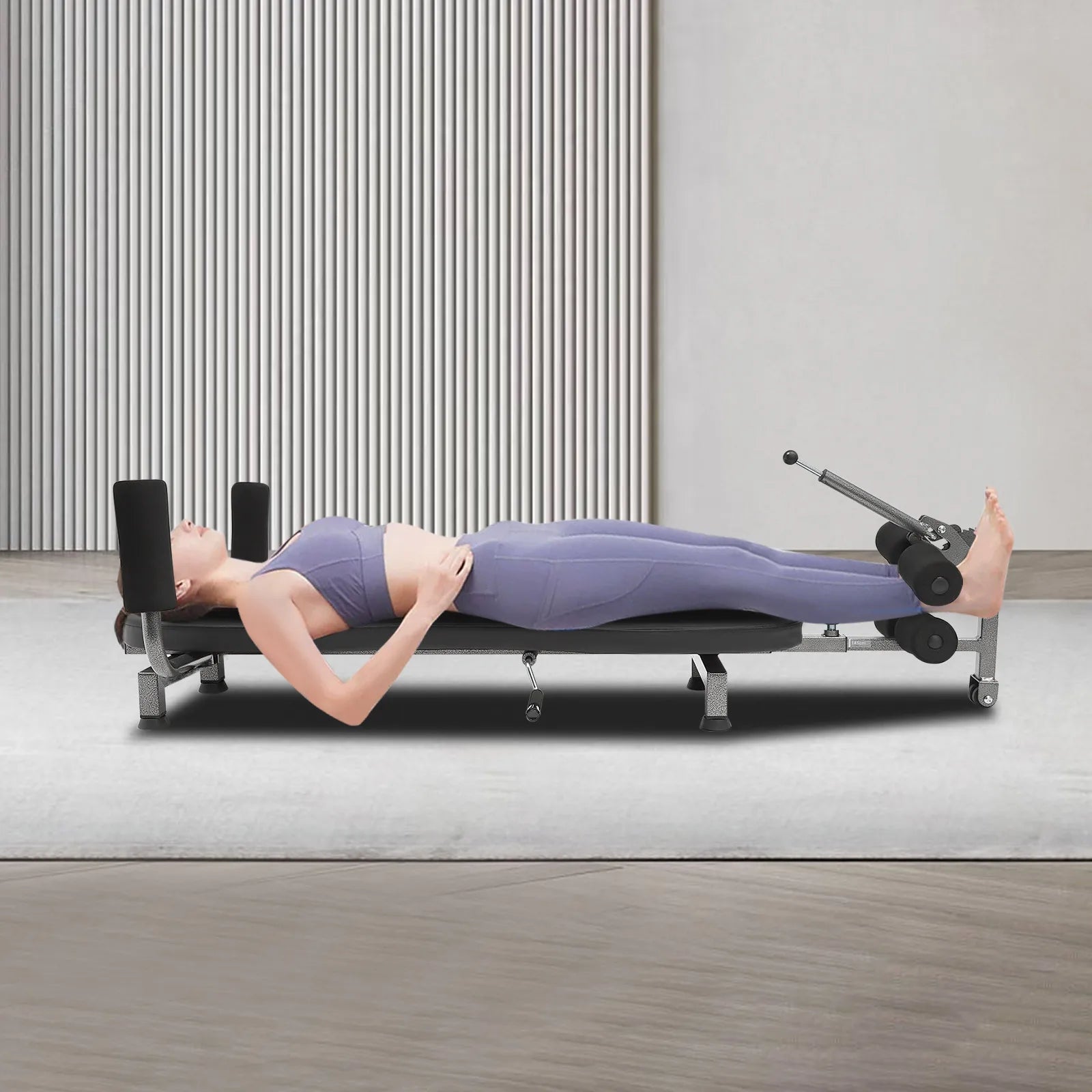 Extendable backrest decompression bench, inversion table, home workout bench, weight capacity up to 330 lbs