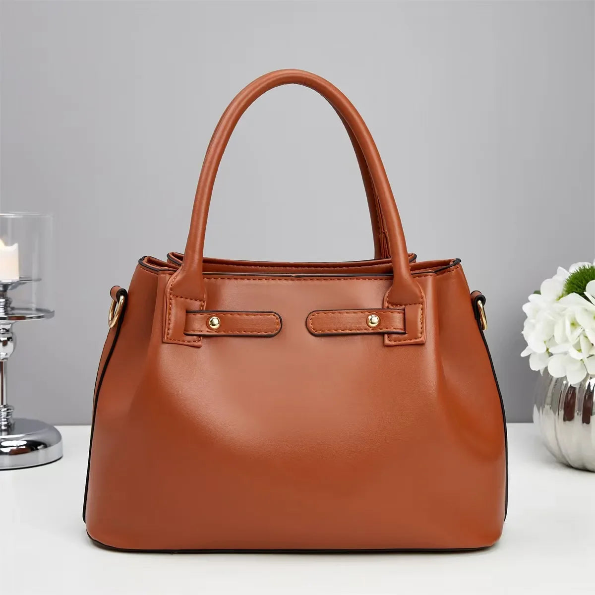 Sac à main luxueux en cuir pour femmes, nouveau sac à main mi-vie, fermeture à glissière souple, doublure en Polyester, Style neutre minimaliste, cadeau