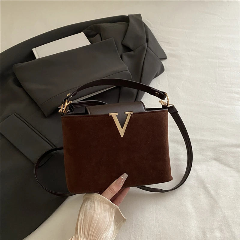 Fashionable mini suede bag for women, faux suede tote bag, decorative handbag with locking buckle, shoulder bags 