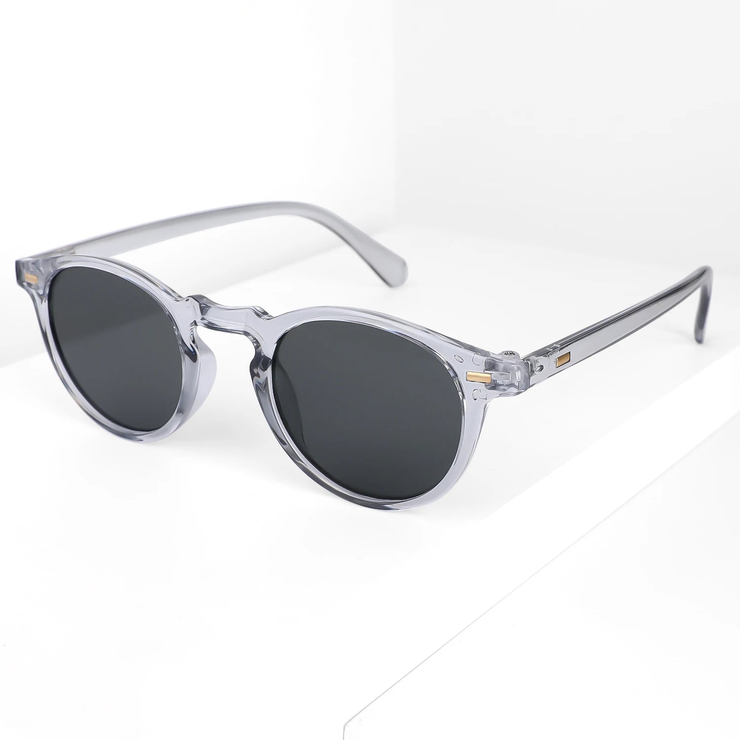 Petites lunettes de soleil rondes lunettes de soleil élégantes pour hommes et femmes rétro classique sélection multi-styles voyage Shopping randonnée UV400