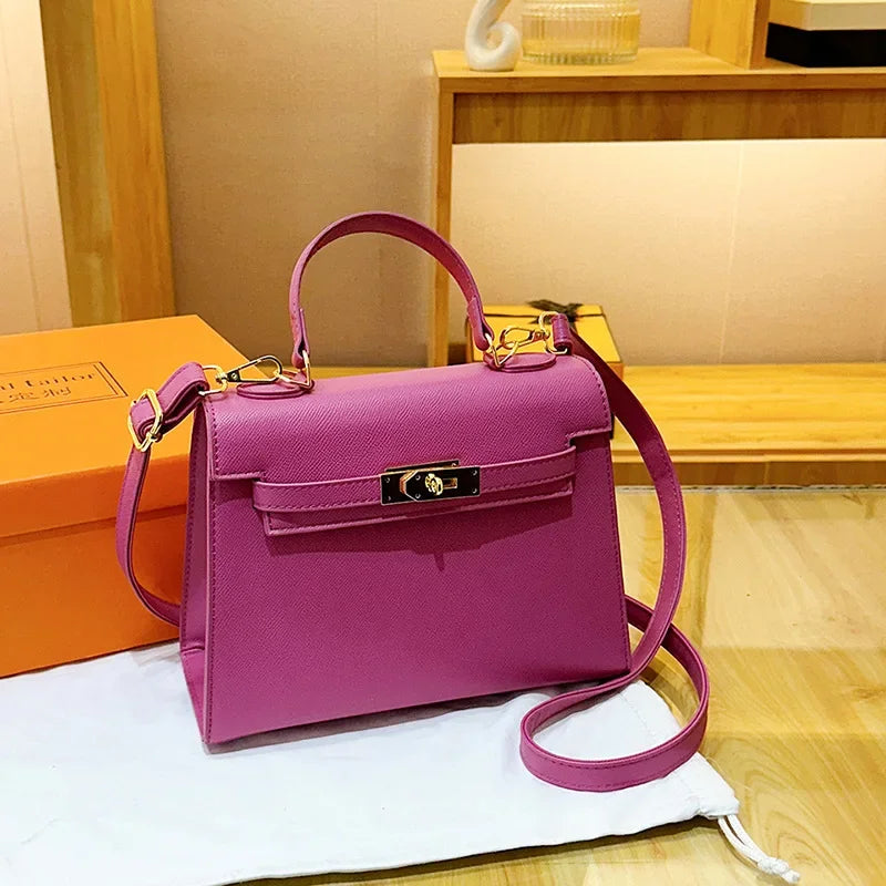 New trendy, unique, classic and luxurious brand - High-end design - Pure color - Unique platinum shoulder bag 