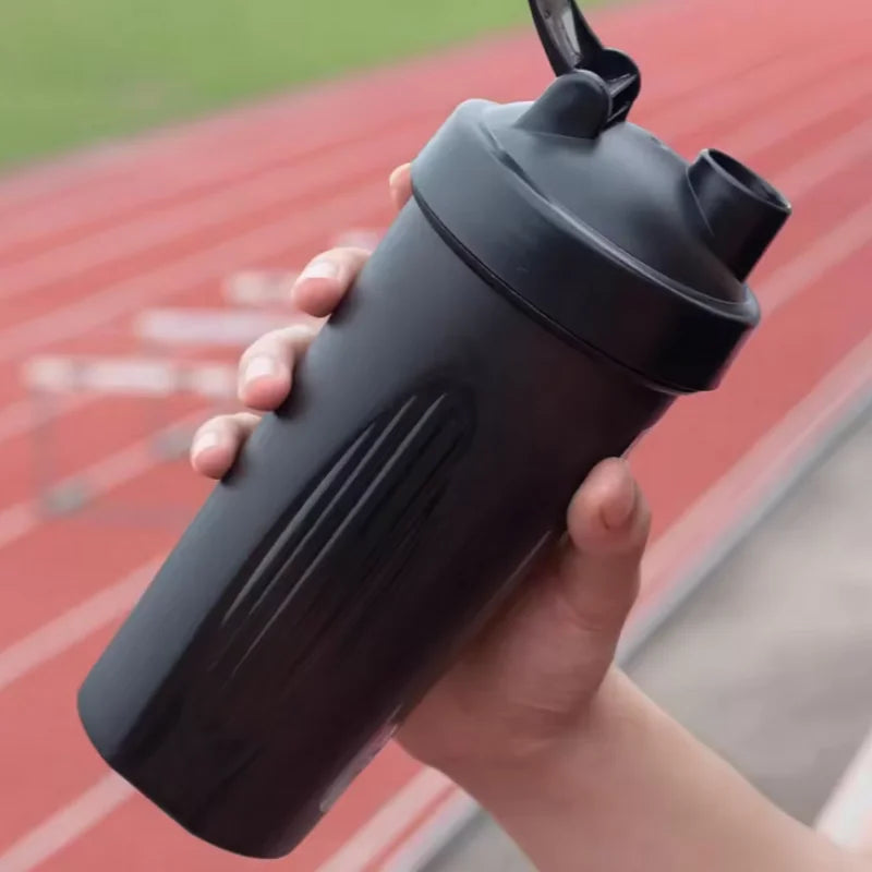 Bouteille Shaker de 600ml, bouteille en plastique Shaker de protéines de 20oz, bouteille de Fitness Portable pour les amateurs de Fitness et les athlètes