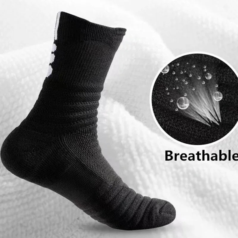1/3 pairs of men's non-slip football socks, cotton socks, short and long tube, breathable and deodorizing sports socks, sizes 39-45
