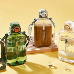 Bouteille d'Eau en Plastique de 750ml avec Sangle, Portable, Écologique, Créative, Durable, pour dehors en Plein Air