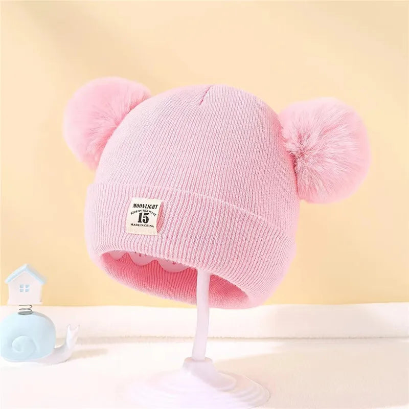 Bonnet en tricot avec pompon pour enfants chapeaux chauds pour bébés chapeau pour enfants accessoires pour garçons et filles document solide automne et hiver