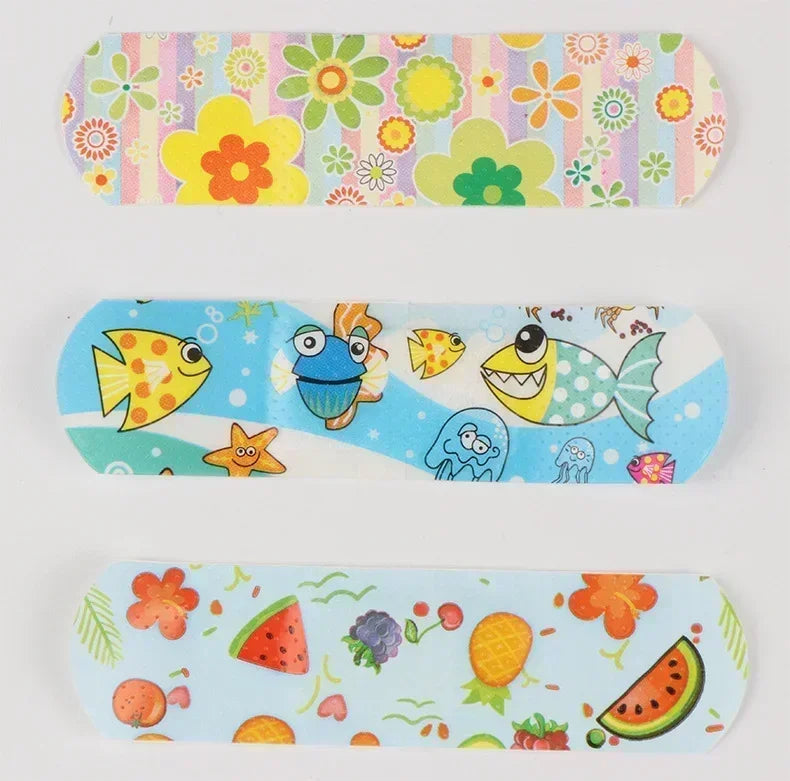 Bandages en vrac, dessin animé mignon, adhésif Flexible, 100 pièces, bandes médicales imperméables et respirantes pour enfants