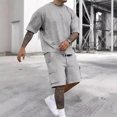 Stylish Utility T-shirt and Shorts Set, New Summer Style, Solid Color, a Casual and Sporty Suit for Men