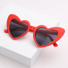 Lana del rey-Lunettes de soleil en forme de cœur pour femmes, lunettes de soleil rétro, lunettes de protection UV400, grand cadre, effet d'amour, luxe, 1PC
